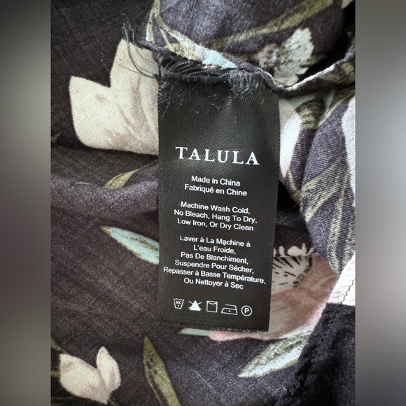 ARITZIA TALULA Cosima Floral Kimono Open Cape Oversized Cardigan Black XXS/XS - Picture 13 of 16